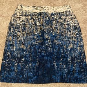 Any Taylor Black, Blue and Tan Print Pencil Skirt. Size 8
